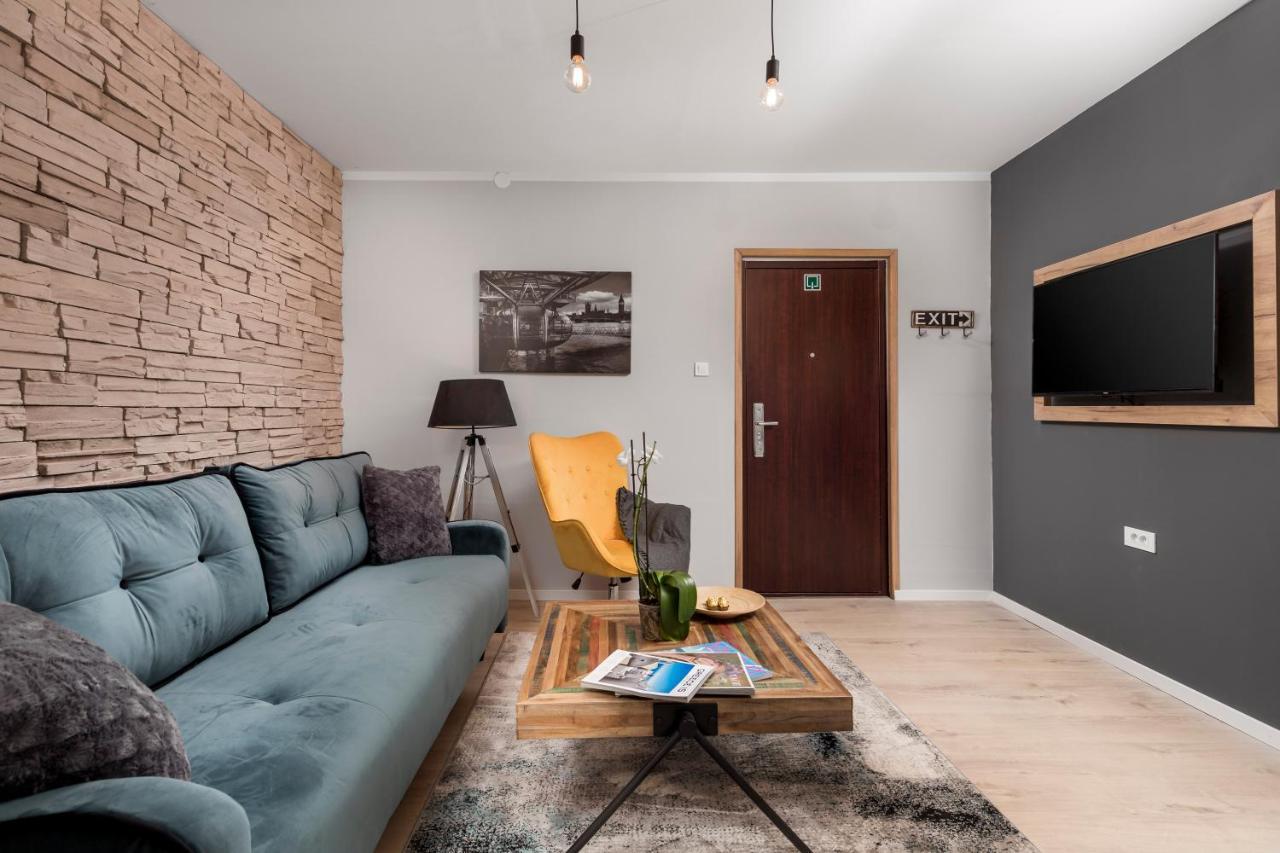 4 Season Apartments Rijeka Exterior photo